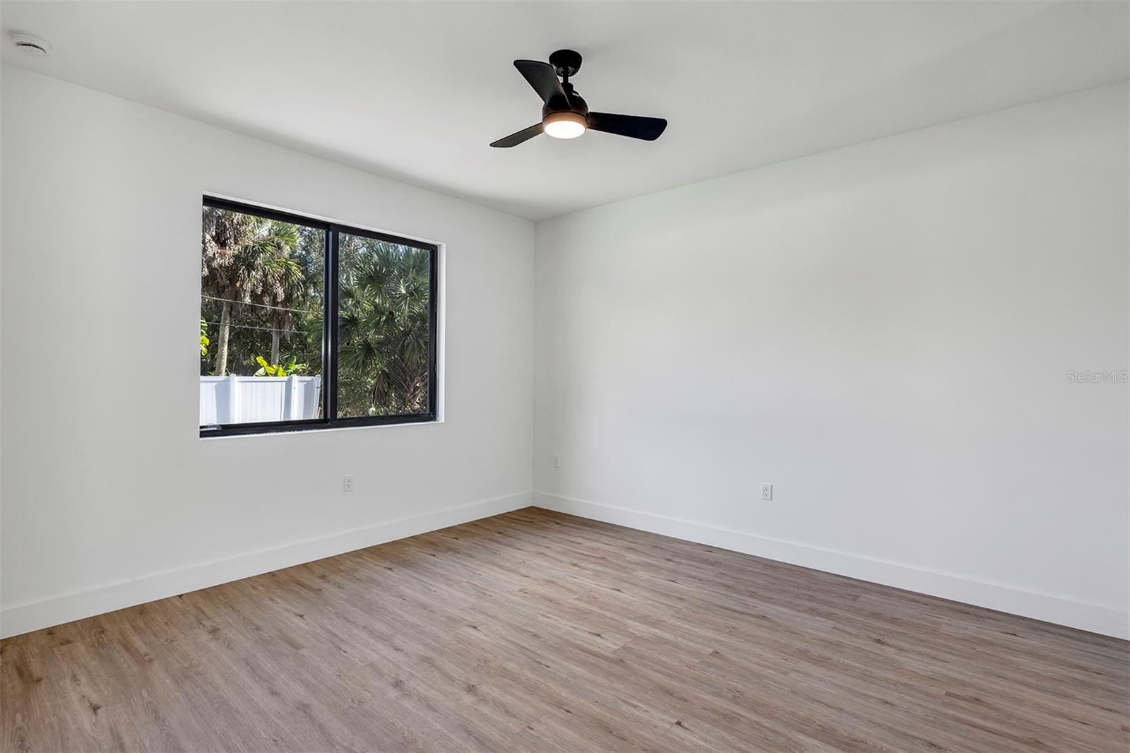 72 Shoreland St, Port Charlotte, FL 33954 — photo 17 of 47