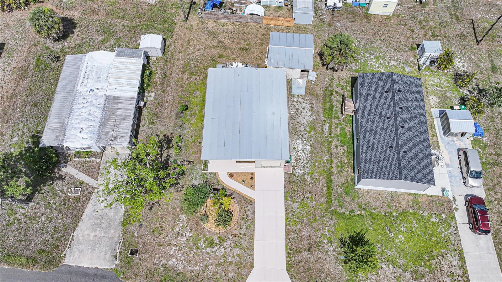 658 Via Cala, Englewood, FL 34224 — photo 2 of 39
