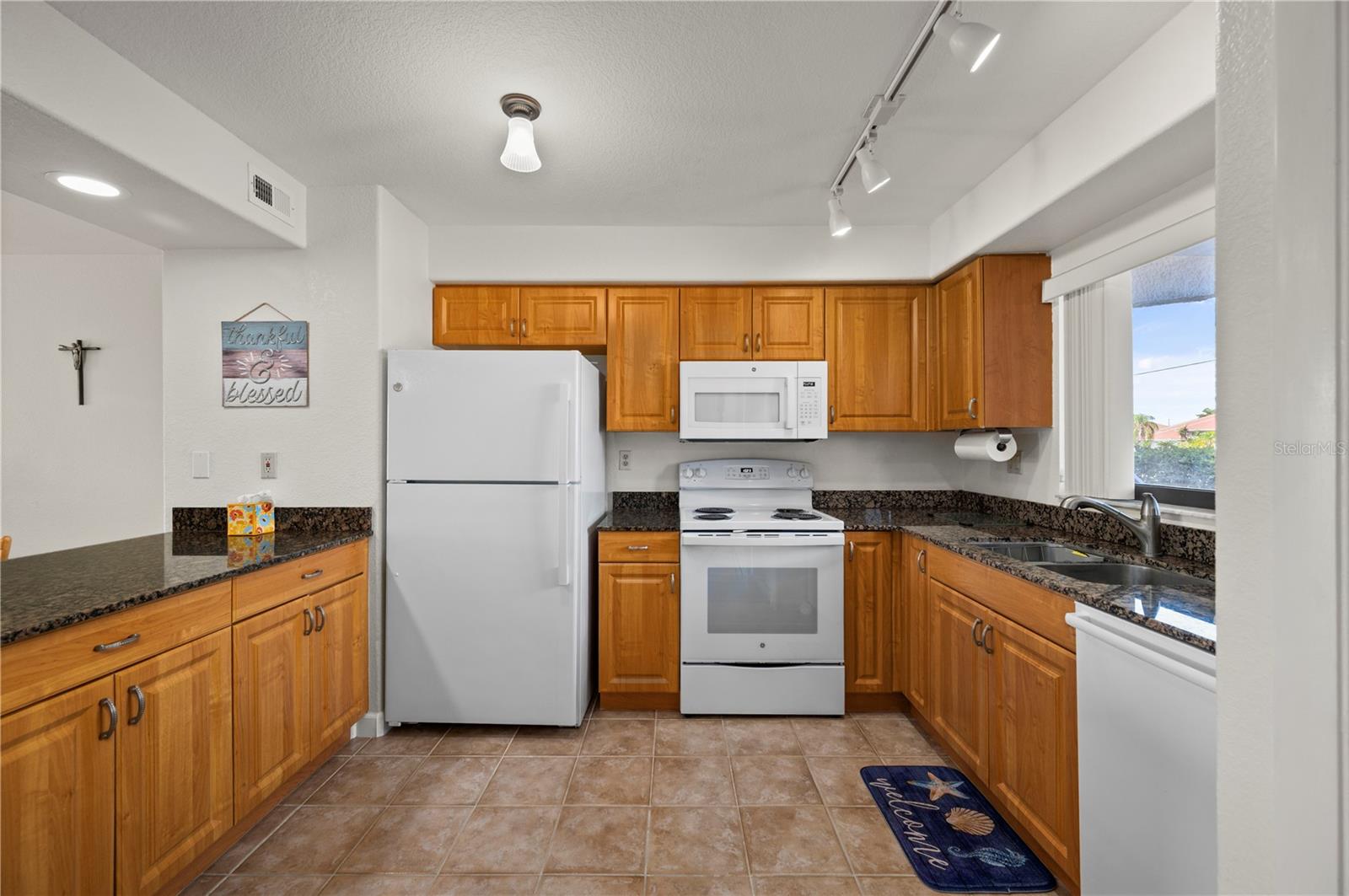 1356 Rio de Janeiro Ave #108, Punta Gorda, FL 33983 — photo 10 of 57
