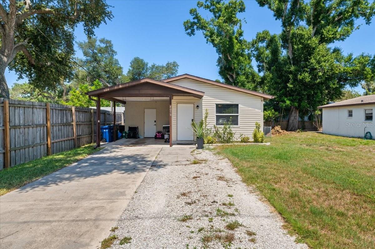 4050 Rockefeller Ave, Sarasota, FL 34231 — photo 26 of 33