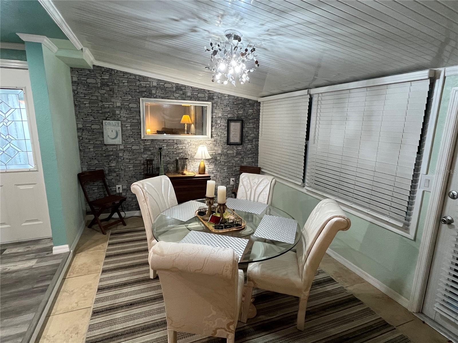 712 Roma Rd, Venice, FL 34285 — photo 19 of 42