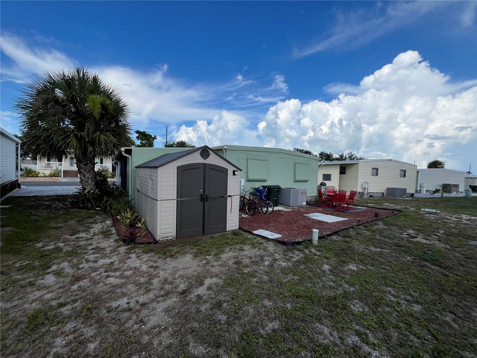712 Roma Rd, Venice, FL 34285 — photo 8 of 42