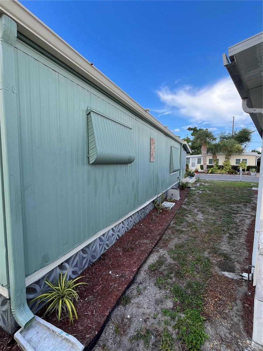 712 Roma Rd, Venice, FL 34285 — photo 10 of 42