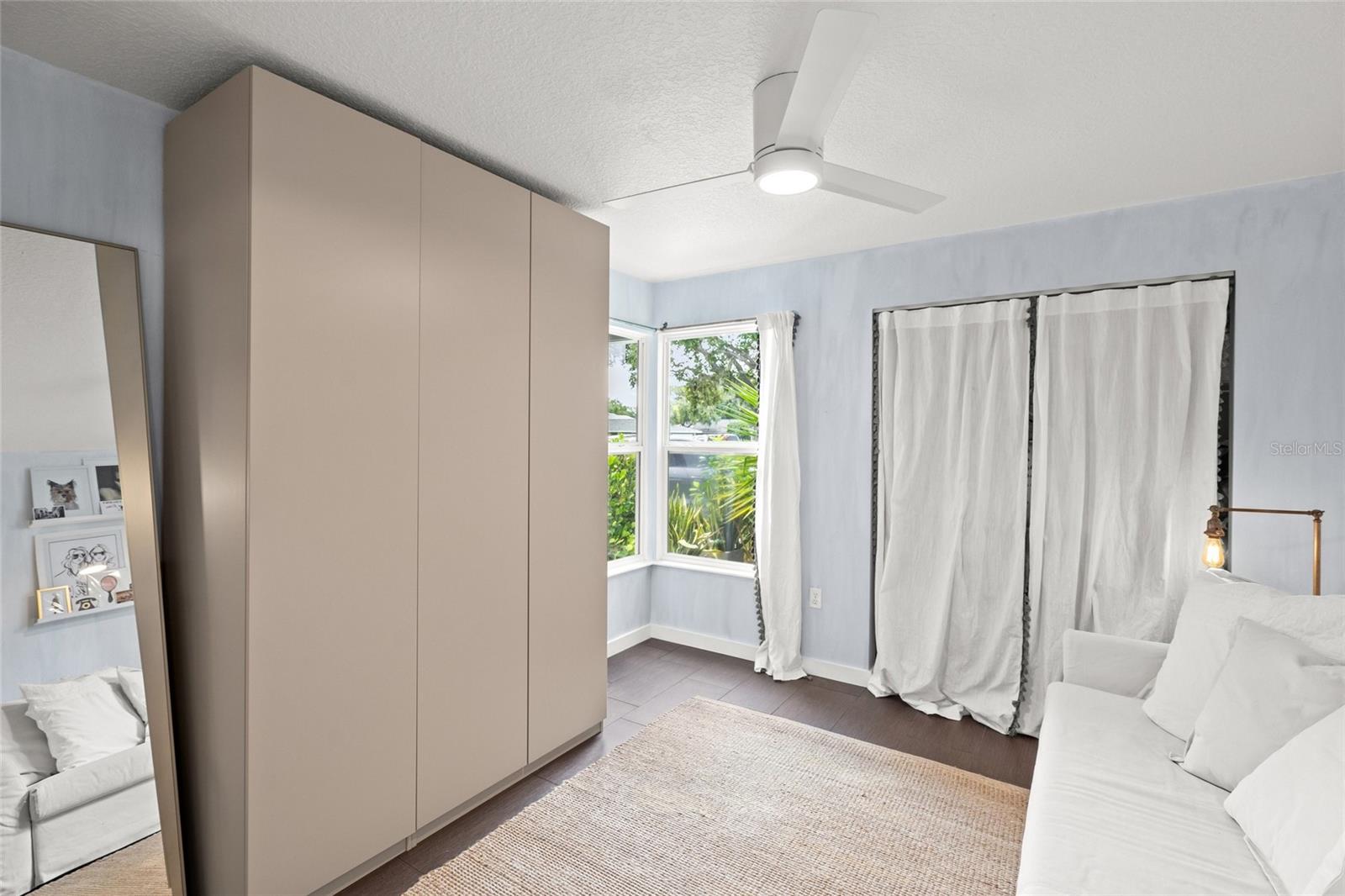 319 Bearded Oaks Cir, Sarasota, FL 34232 — photo 24 of 55