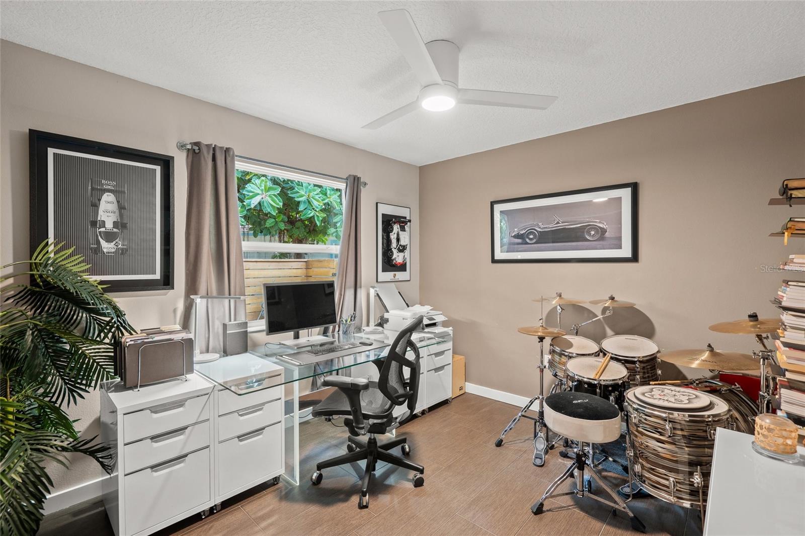 319 Bearded Oaks Cir, Sarasota, FL 34232 — photo 29 of 55