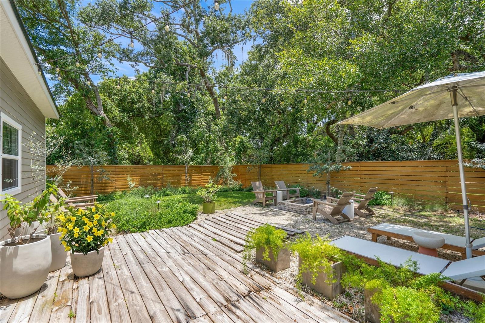 319 Bearded Oaks Cir, Sarasota, FL 34232 — photo 39 of 55