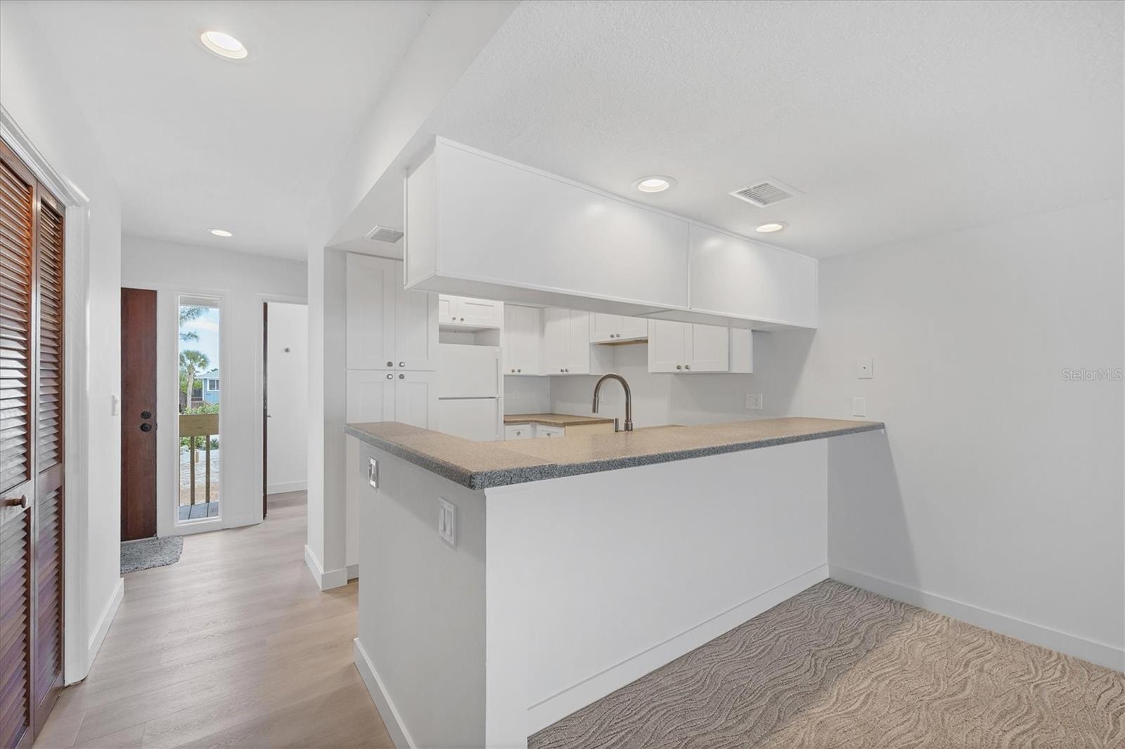 301 S Gulf Blvd #12, Placida, FL 33946 — photo 4 of 34