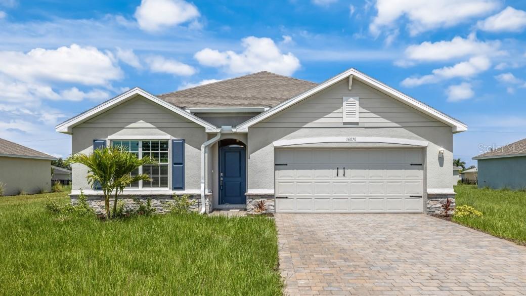 25252 Alcazar Dr