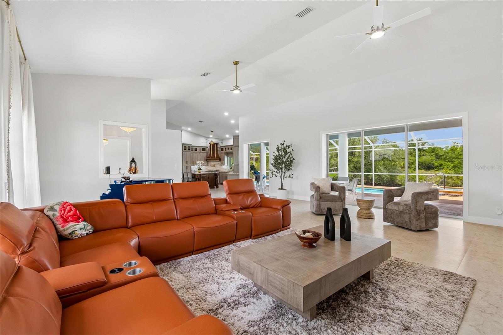 3339 Desoto Dr, Punta Gorda, FL 33983 — photo 11 of 86
