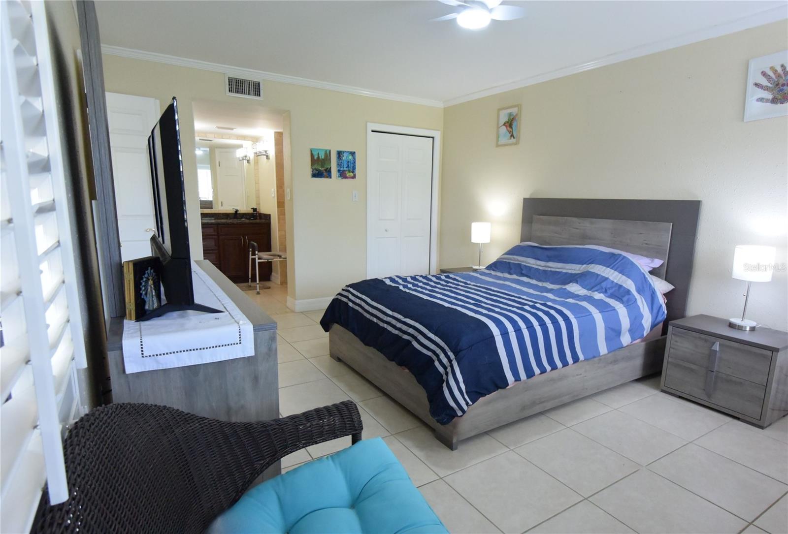 5231 Lake Village Dr #27, Sarasota, FL 34235 — photo 10 of 22