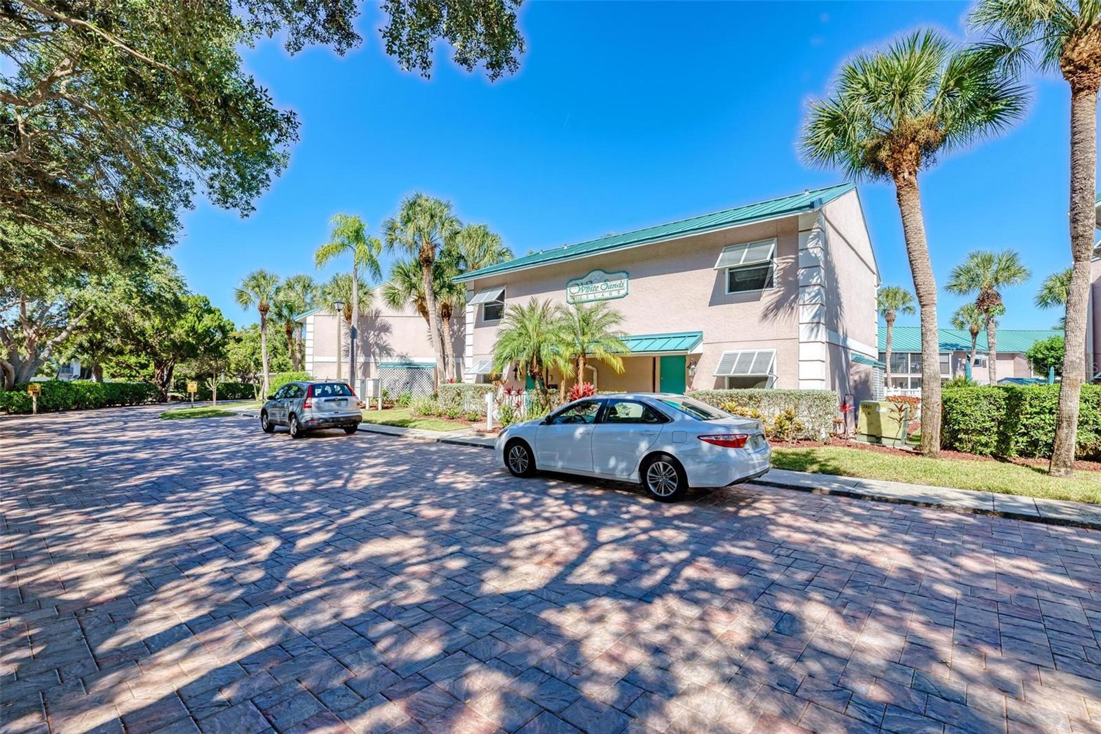 5683 Midnight Pass Rd #105, Sarasota, FL 34242 — photo 4 of 38