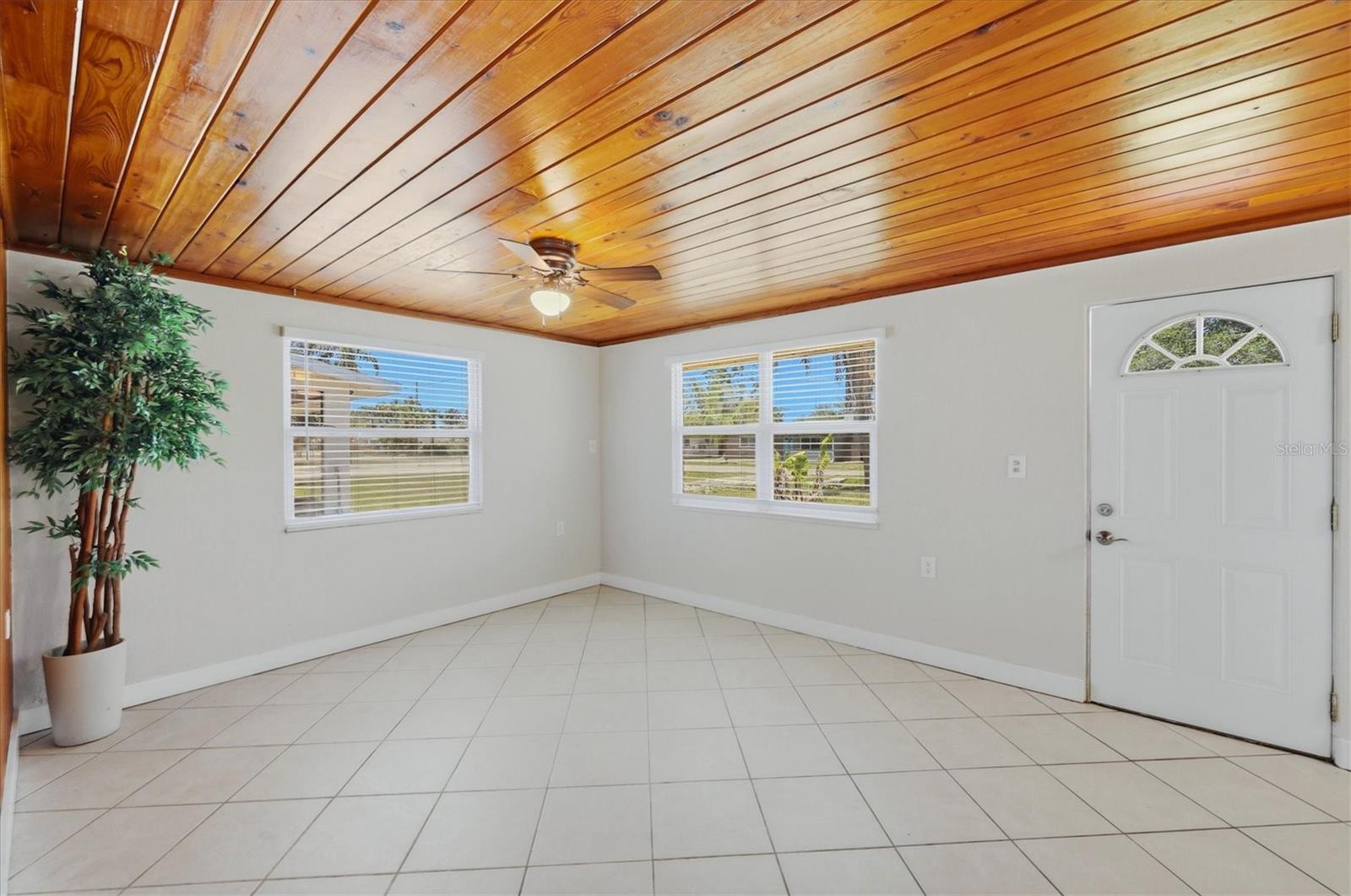 155 Magnolia Ave, Englewood, FL 34223 — photo 4 of 39
