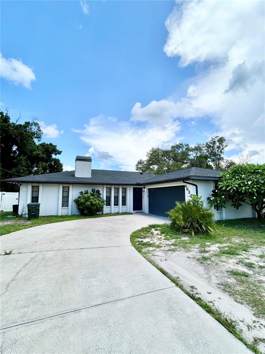 4633 Brooksdale Dr, Sarasota, FL 34232 — photo 3 of 41