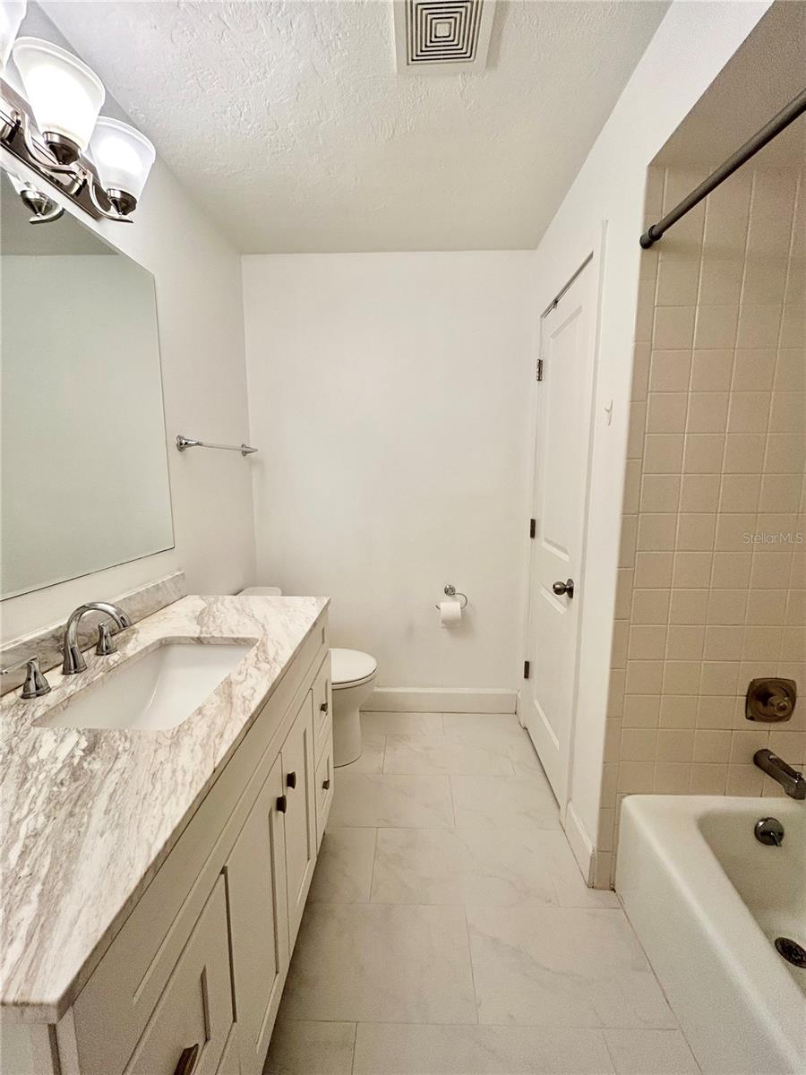 4633 Brooksdale Dr, Sarasota, FL 34232 — photo 27 of 41