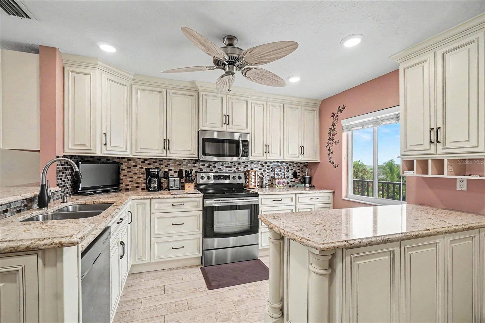 9011 Midnight Pass Rd #329, Sarasota, FL 34242 — photo 3 of 38
