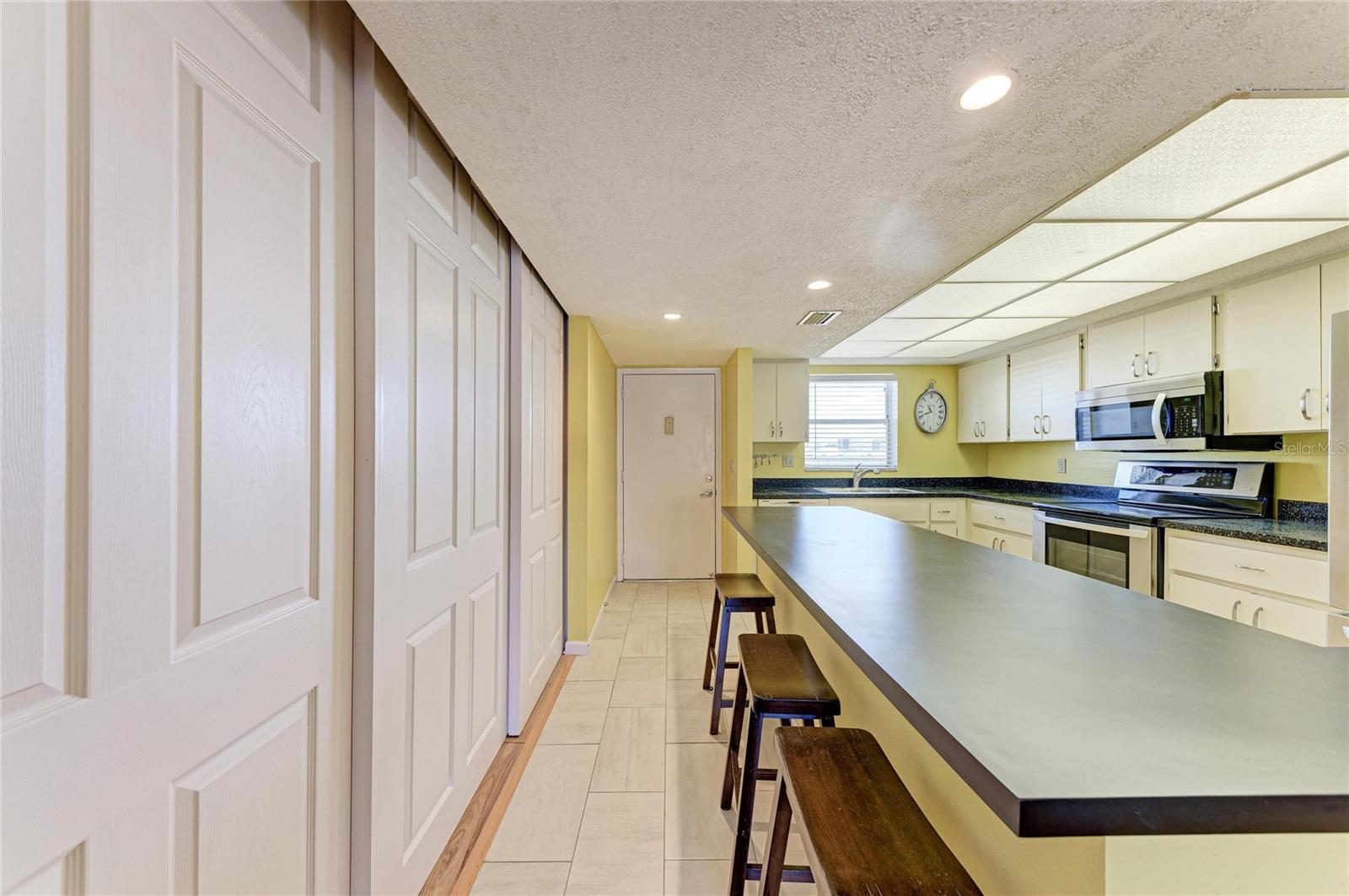 3983 Maceachen Blvd #434, Sarasota, FL 34233 — photo 3 of 50
