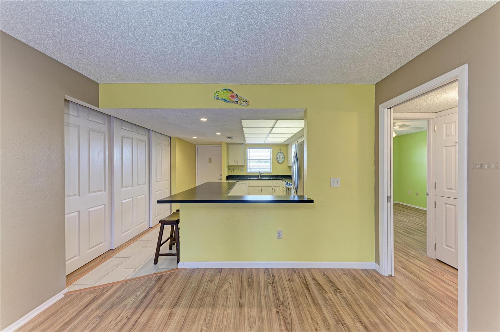 3983 Maceachen Blvd #434, Sarasota, FL 34233 — photo 6 of 50