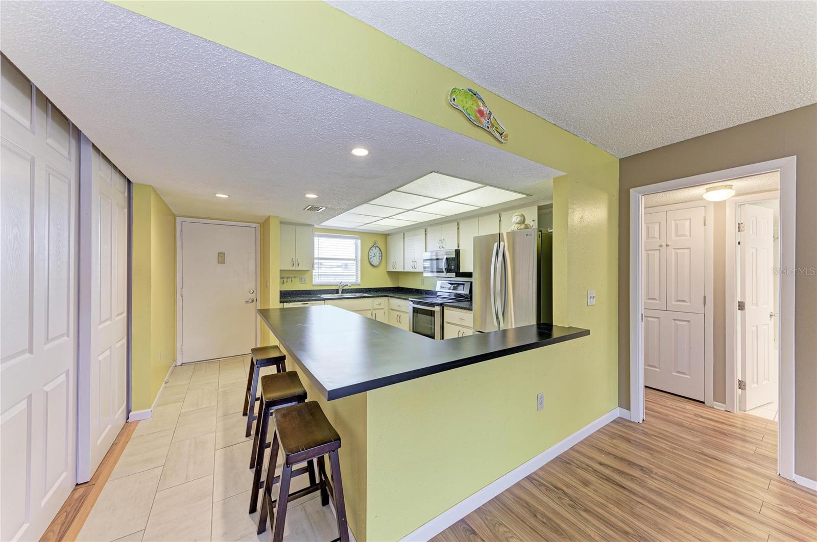 3983 Maceachen Blvd #434, Sarasota, FL 34233 — photo 7 of 50