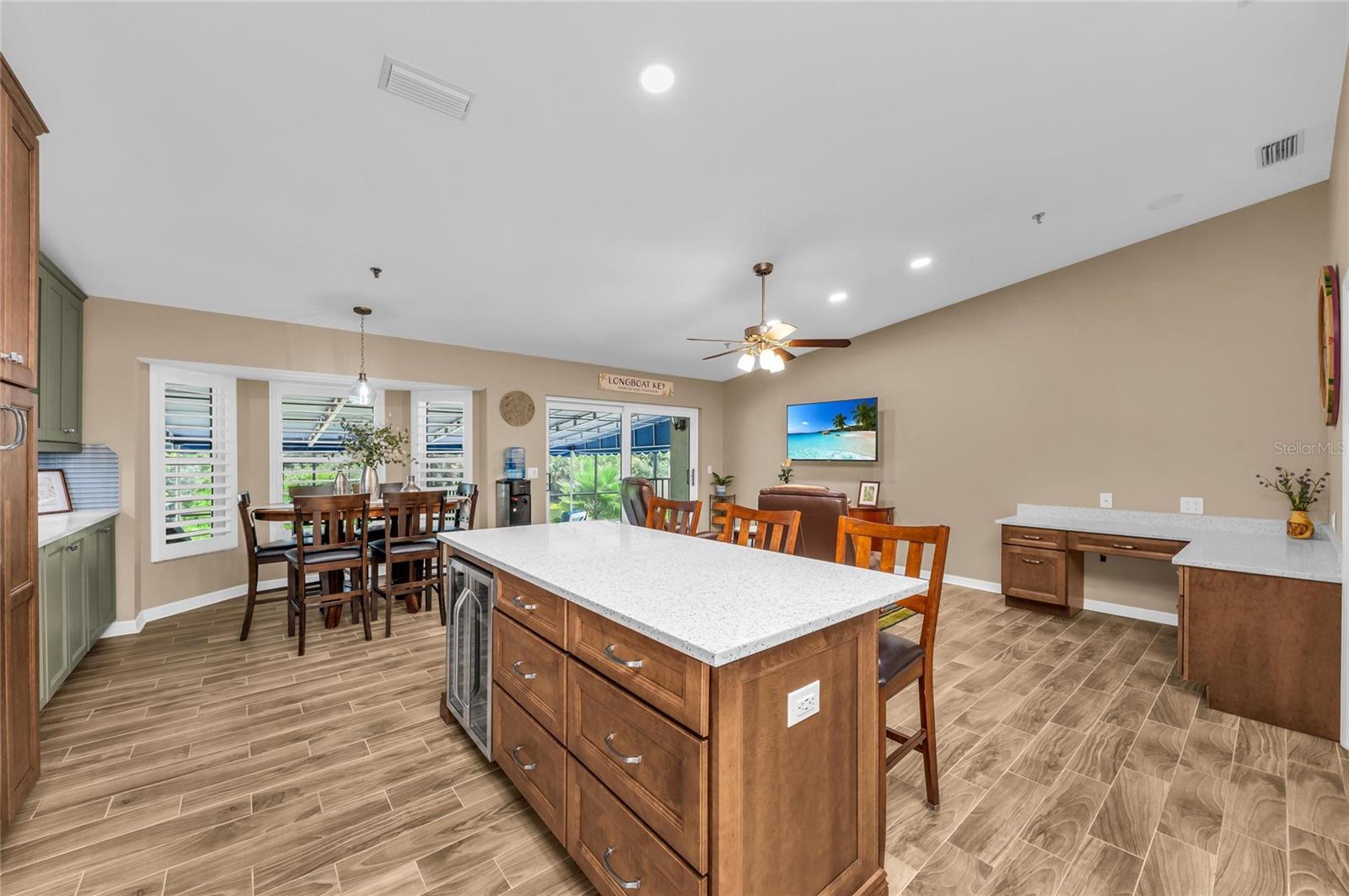 2350 Harbour Oaks Dr, Longboat Key, FL 34228 — photo 19 of 85
