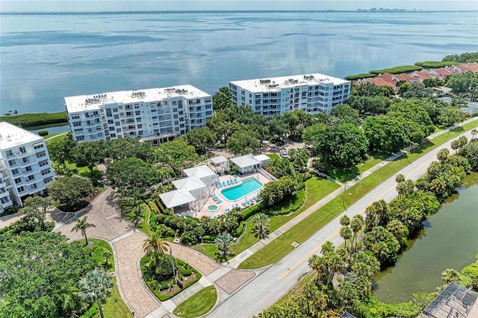 2350 Harbour Oaks Dr, Longboat Key, FL 34228 — photo 54 of 85