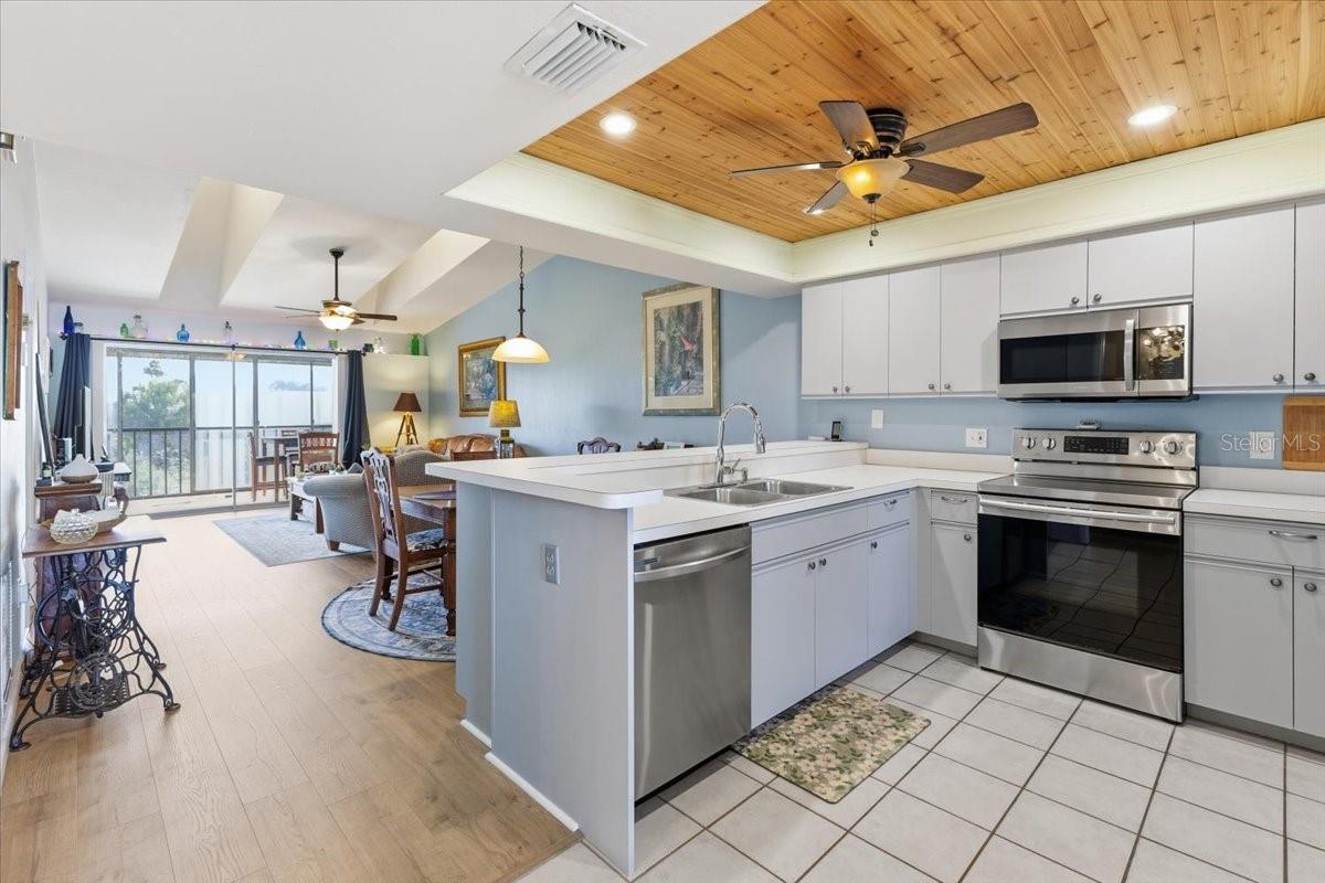 6800 Placida Rd #2014, Englewood, FL 34224 — photo 11 of 40
