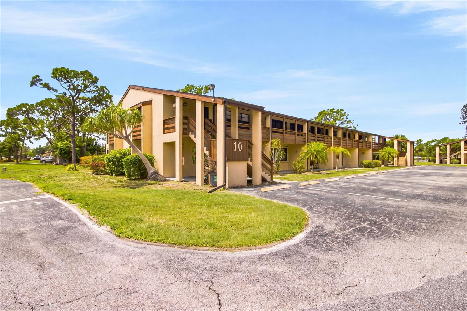 10 Quails Run Blvd #8, Englewood, FL 34223 — photo 3 of 18
