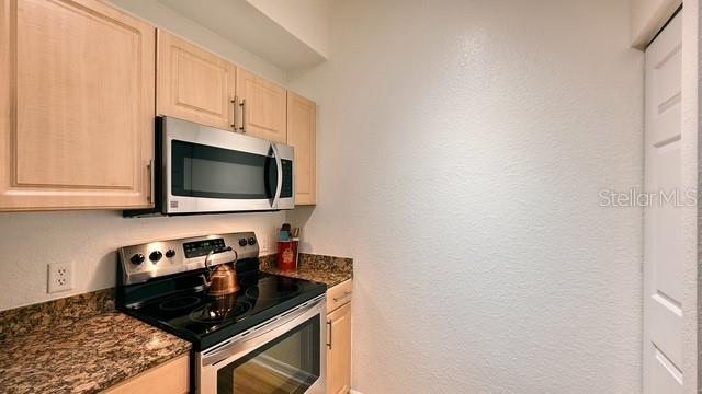 1064 N Tamiami Trl #1524, Sarasota, FL 34236 — photo 4 of 45