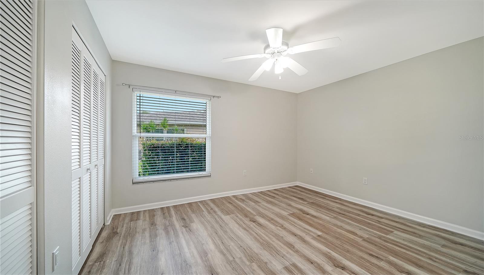5689 Evergreen Dr #18, Sarasota, FL 34233 — photo 24 of 43