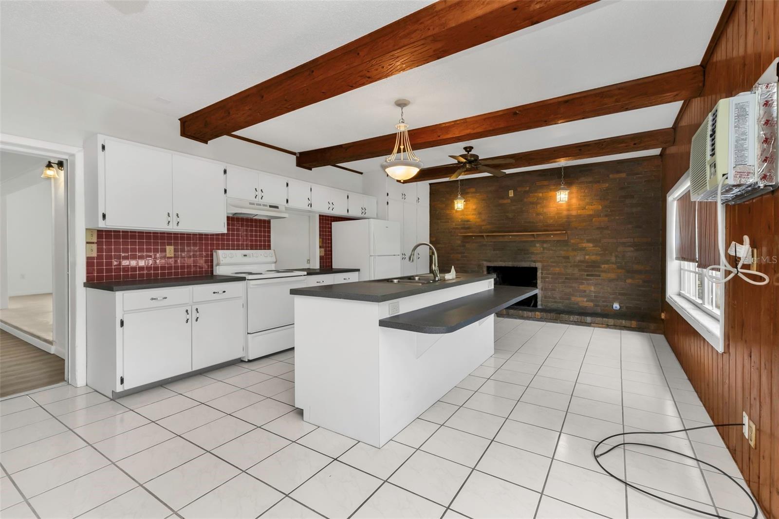21533 Midway Blvd, Port Charlotte, FL 33952 — photo 13 of 42