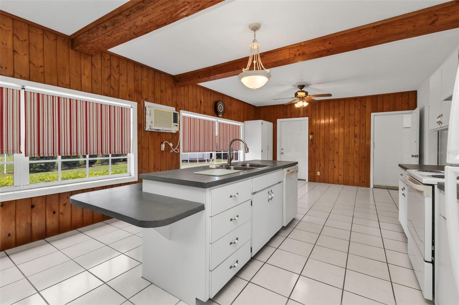 21533 Midway Blvd, Port Charlotte, FL 33952 — photo 16 of 42