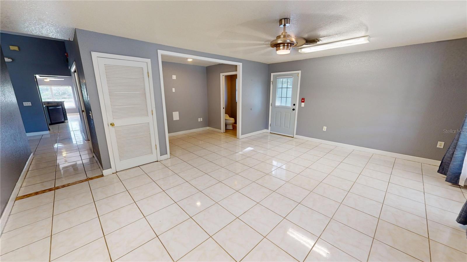 VIRTUALLY STAGED AS OFFICE/BEDROOM 4