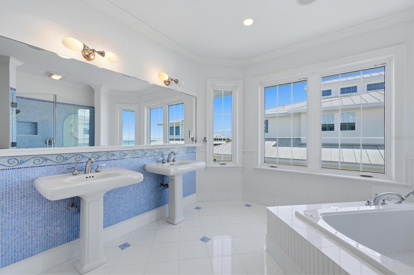 Primary ensuite bath with private water closet