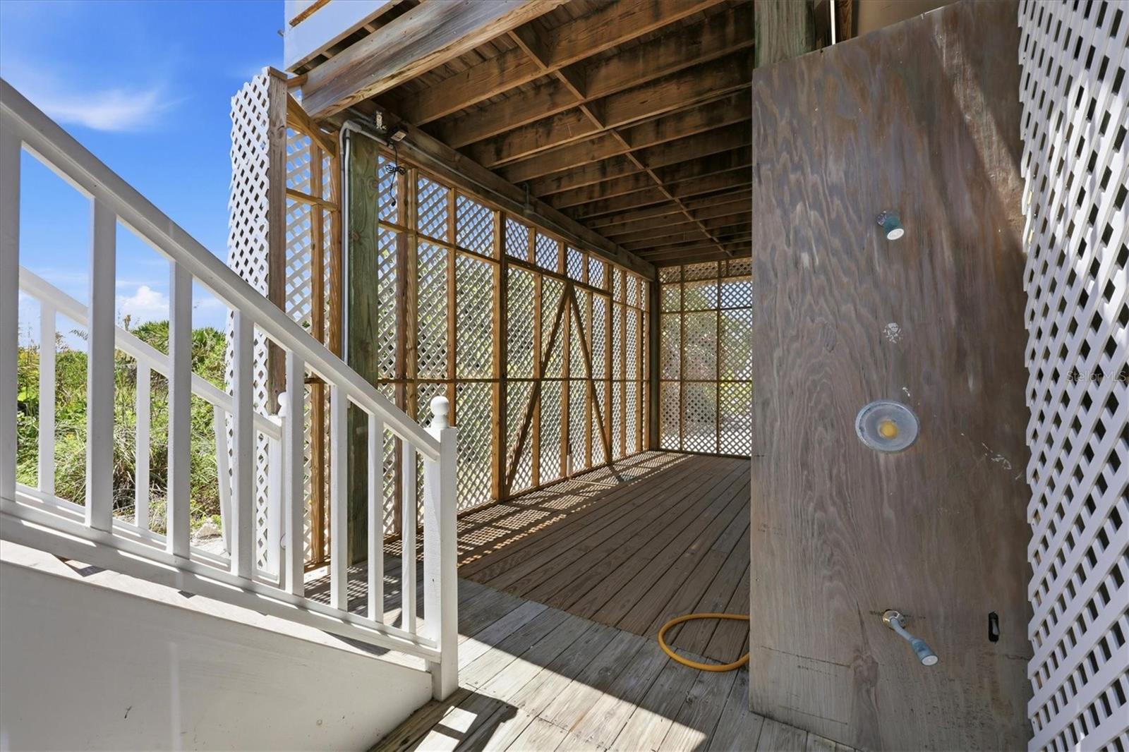 Shower and access from the main level deck