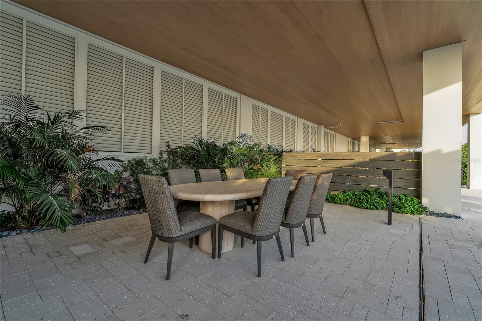 Pool Deck - Amenity Space