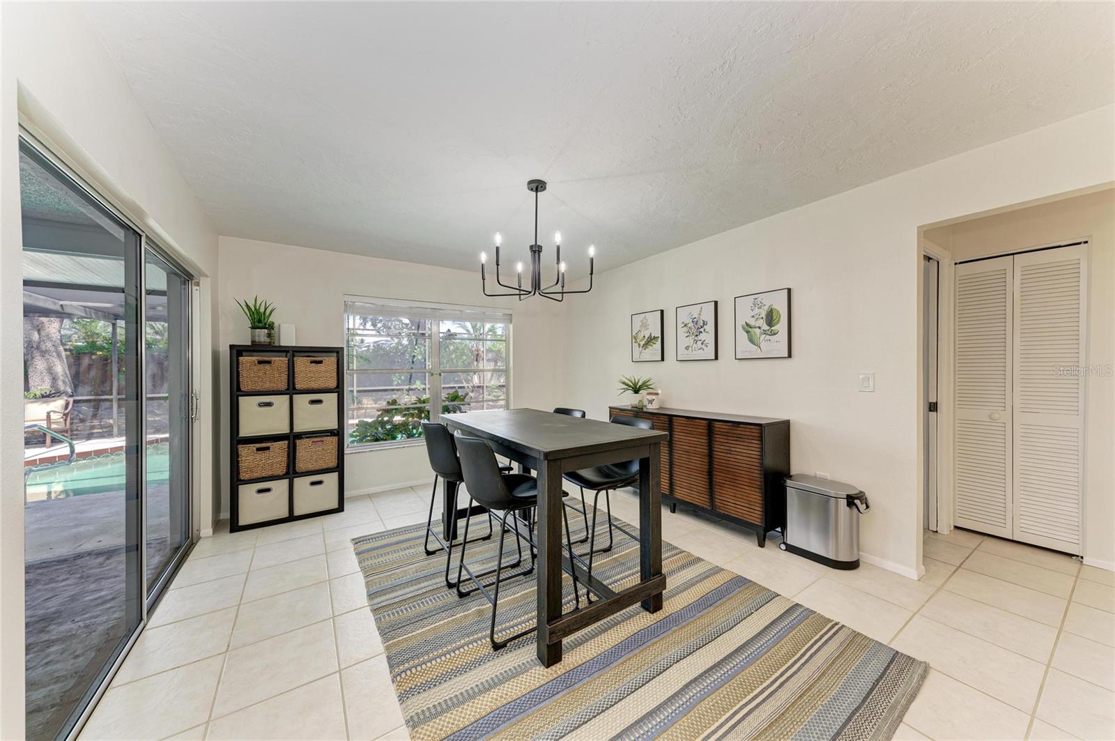 3980 Lemonwood Dr, Sarasota, FL 34232 — photo 8 of 100
