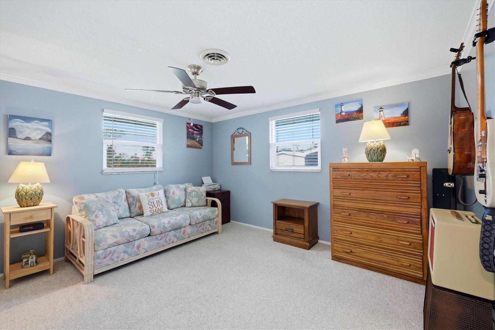 Guest bedroom