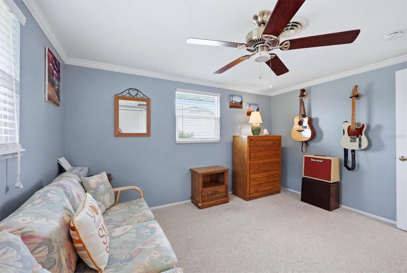 Guest bedroom
