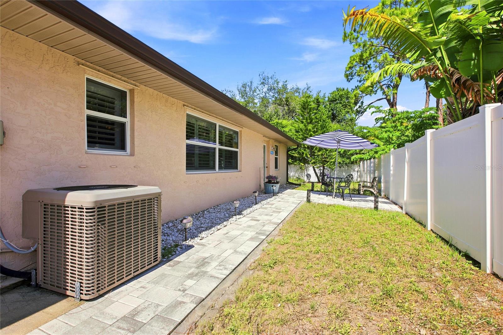 652 N Elm St, Englewood, FL 34223 — photo 42 of 49