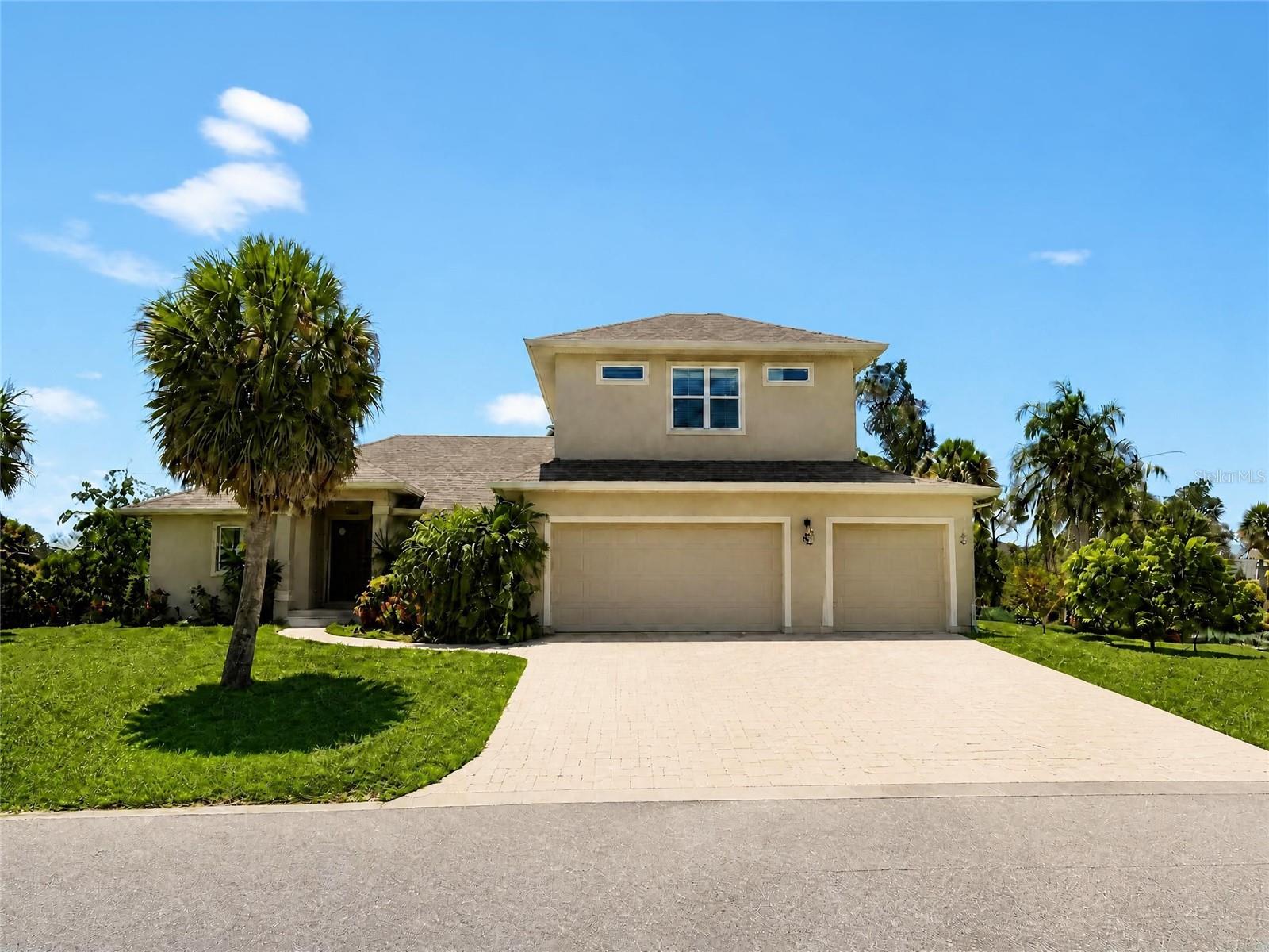 935 Linden Rd