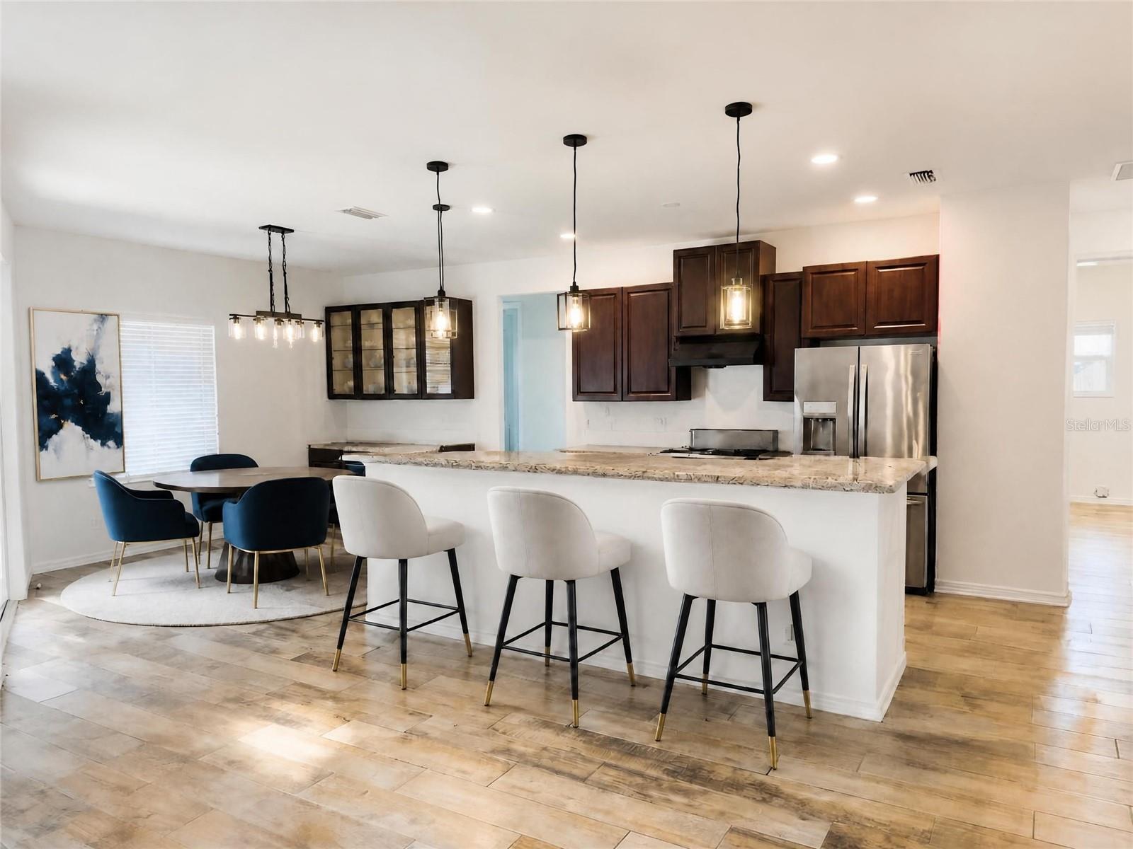 935 Linden Rd, Venice, FL 34293 — photo 4 of 19