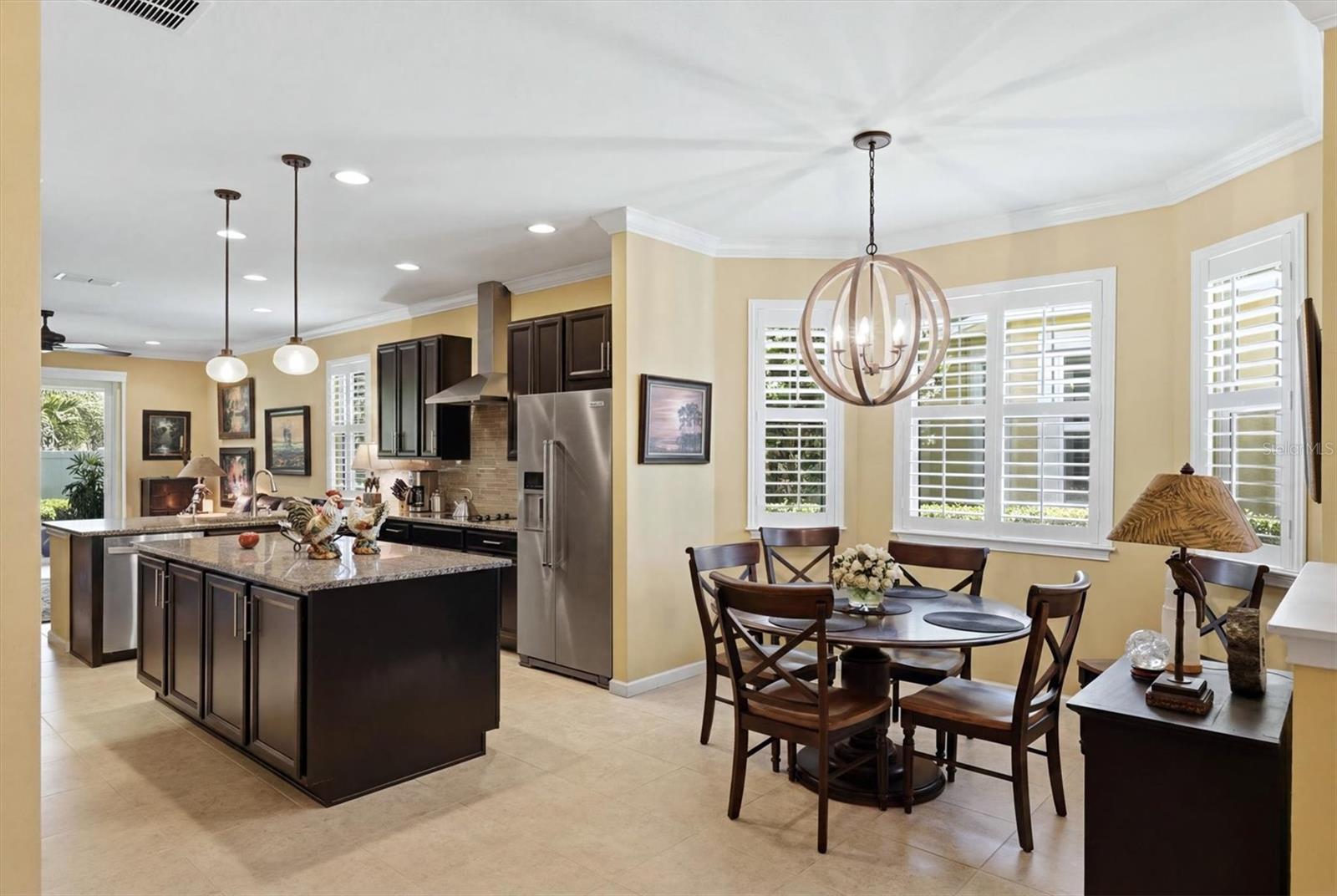 3681 Divot Ln, Sarasota, FL 34232 — photo 11 of 55