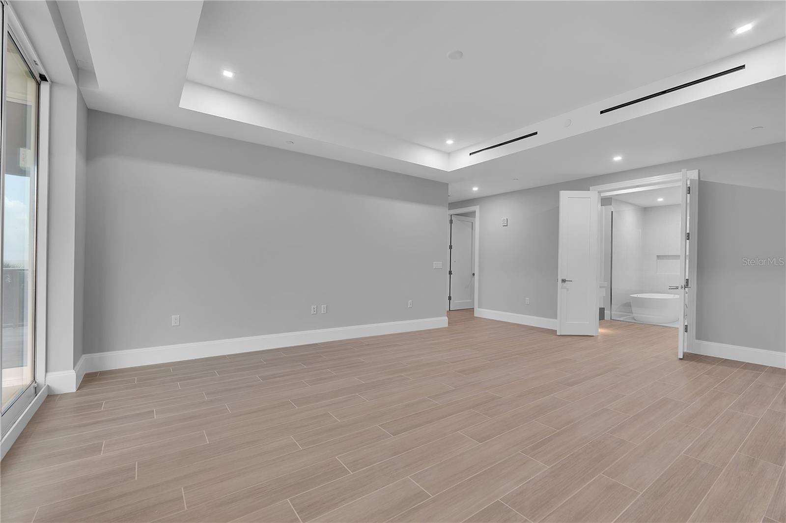 70 Avenida Veneccia #304, Sarasota, FL 34242 — photo 18 of 48