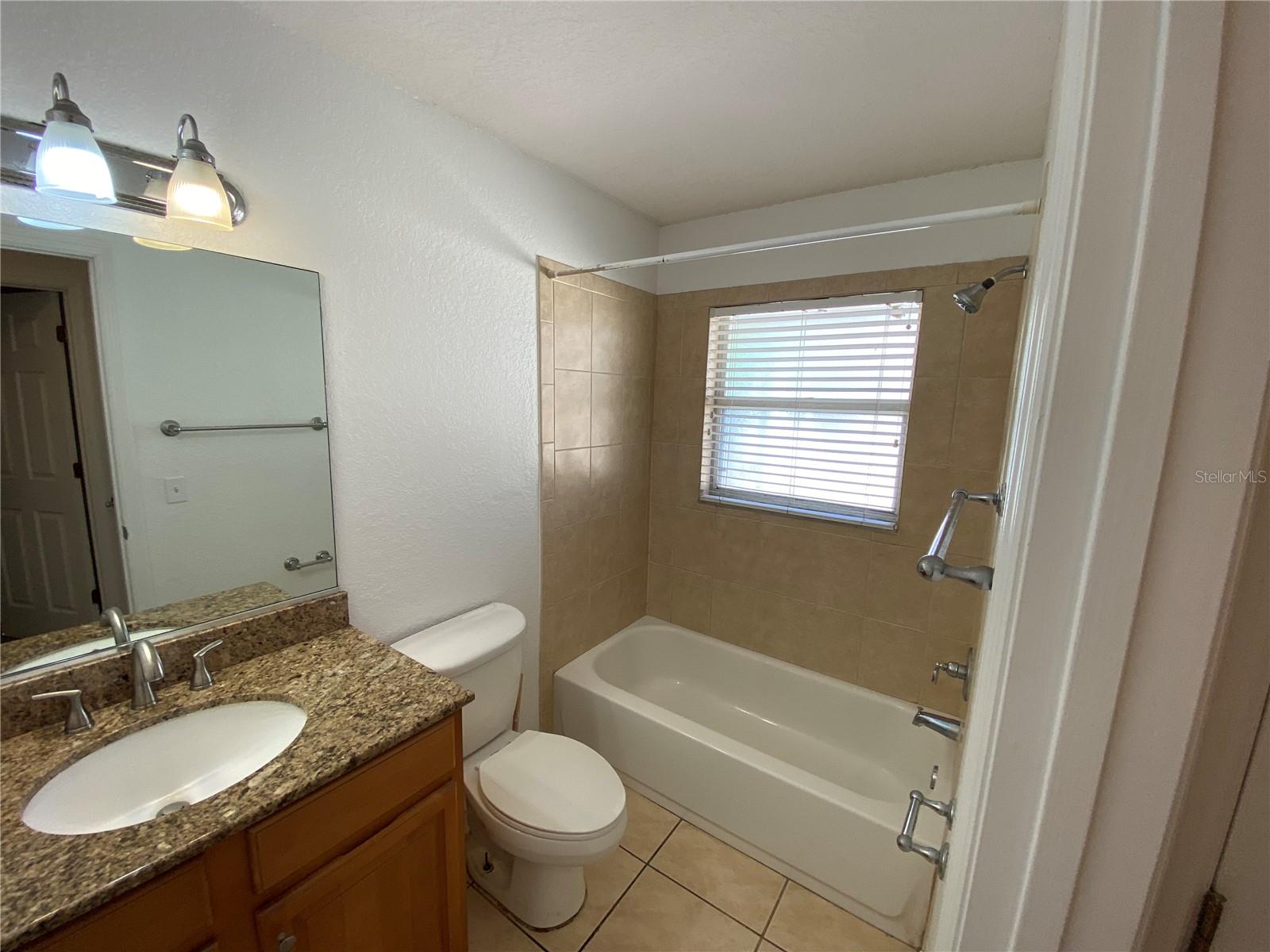 972 la Costa Cir #8, Sarasota, FL 34237 — photo 11 of 26