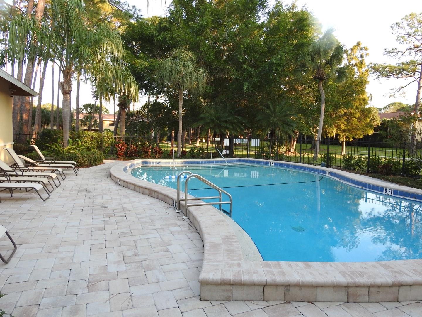 972 la Costa Cir #8, Sarasota, FL 34237 — photo 19 of 26