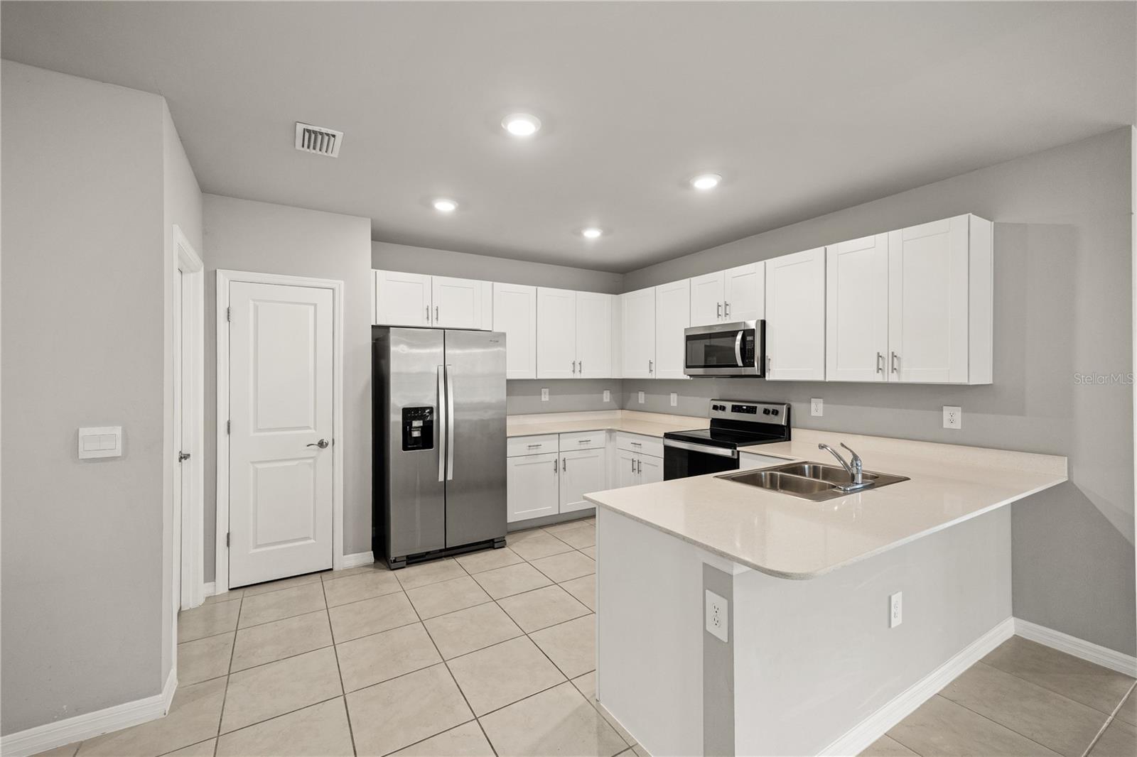 16112 Bridle Ridge St, Port Charlotte, FL 33953 — photo 12 of 27