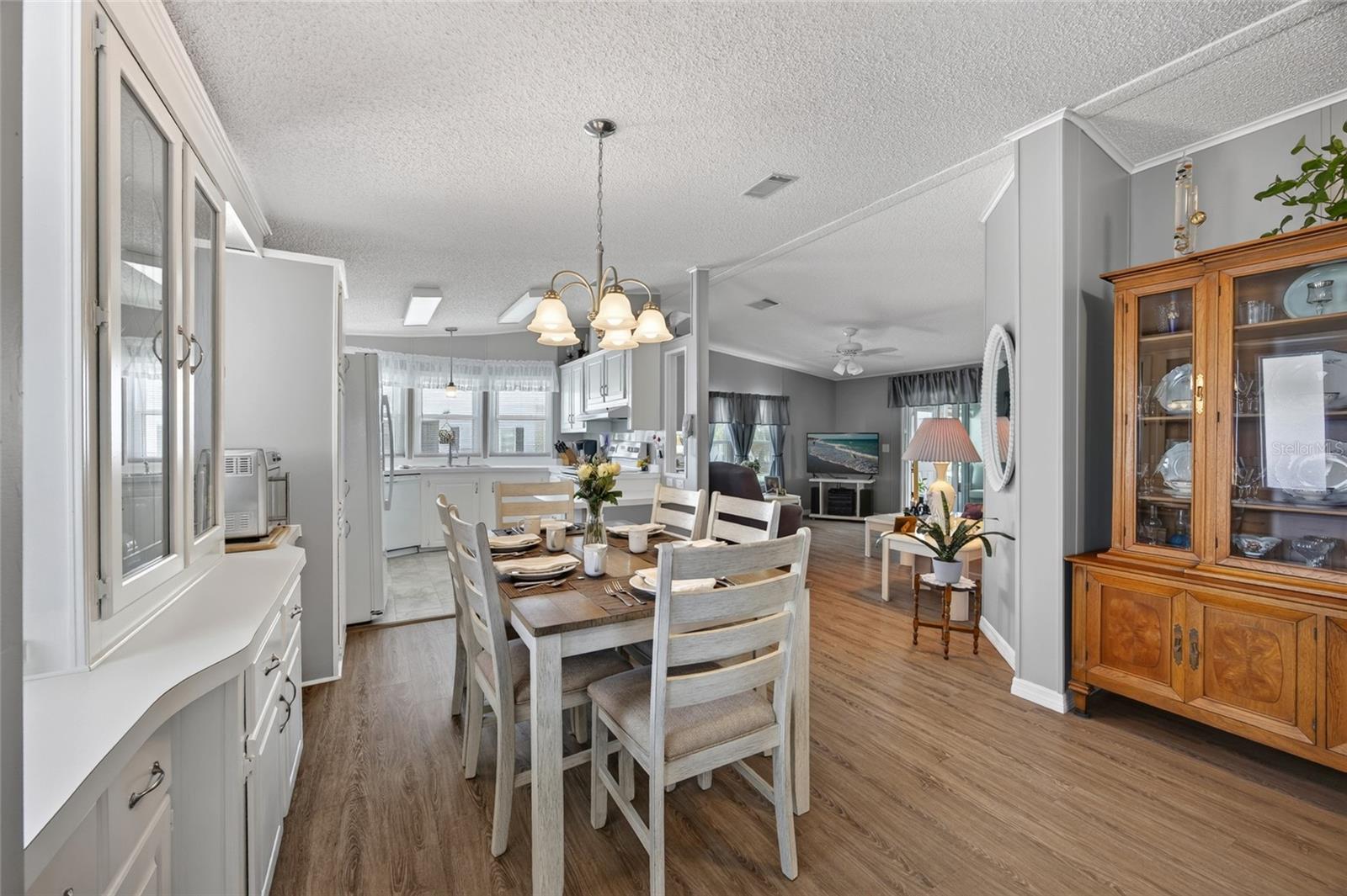 644 Schooner St, North Port, FL 34287 — photo 5 of 44