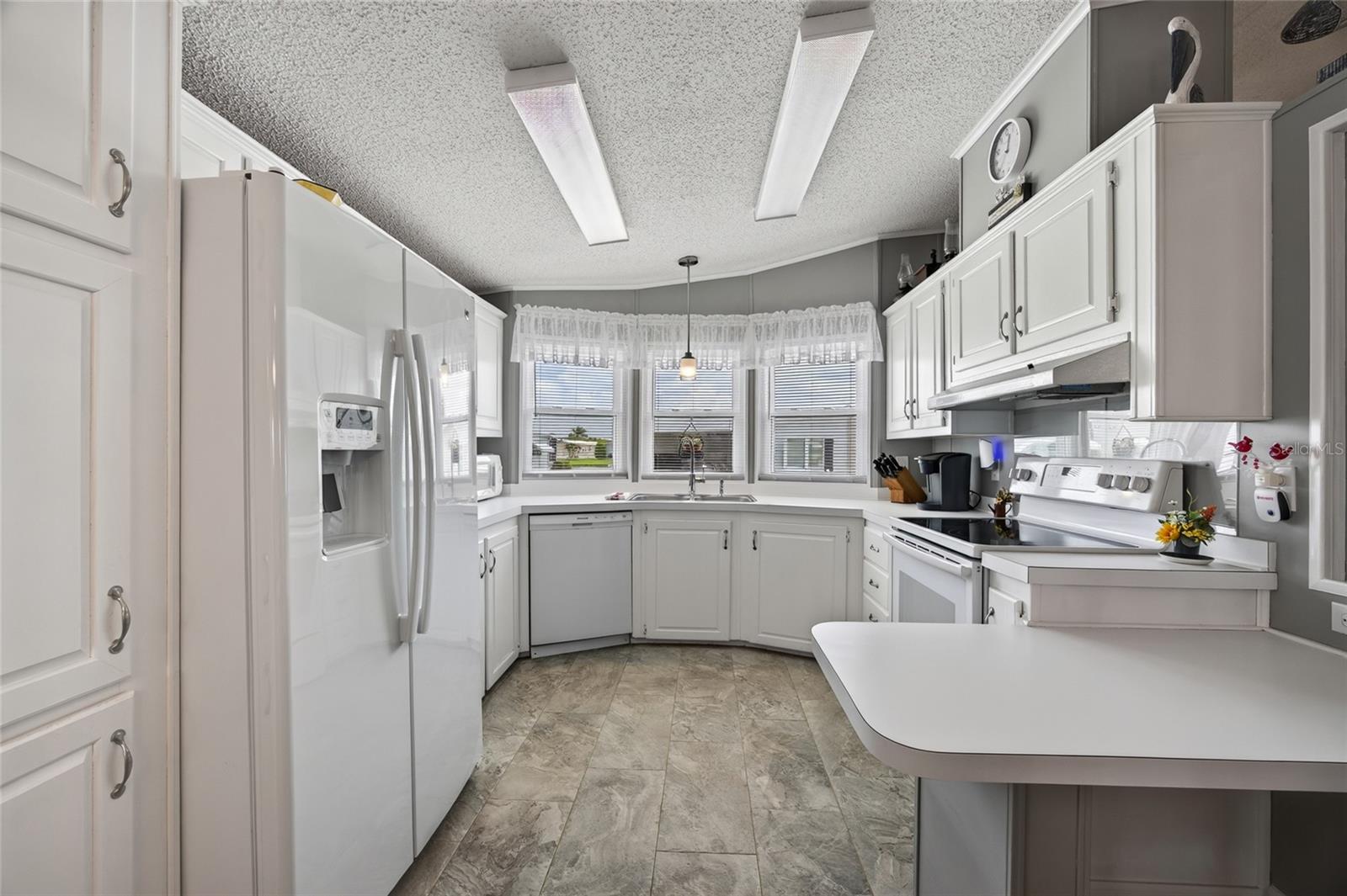 644 Schooner St, North Port, FL 34287 — photo 9 of 44