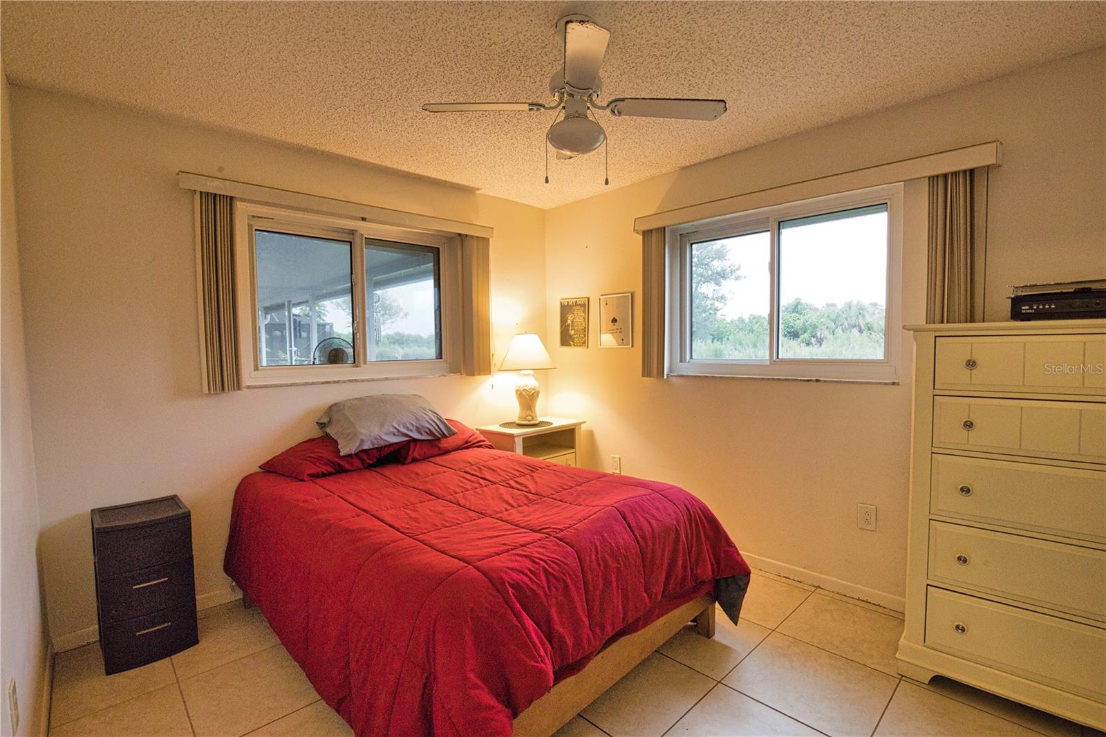 Guest bedroom