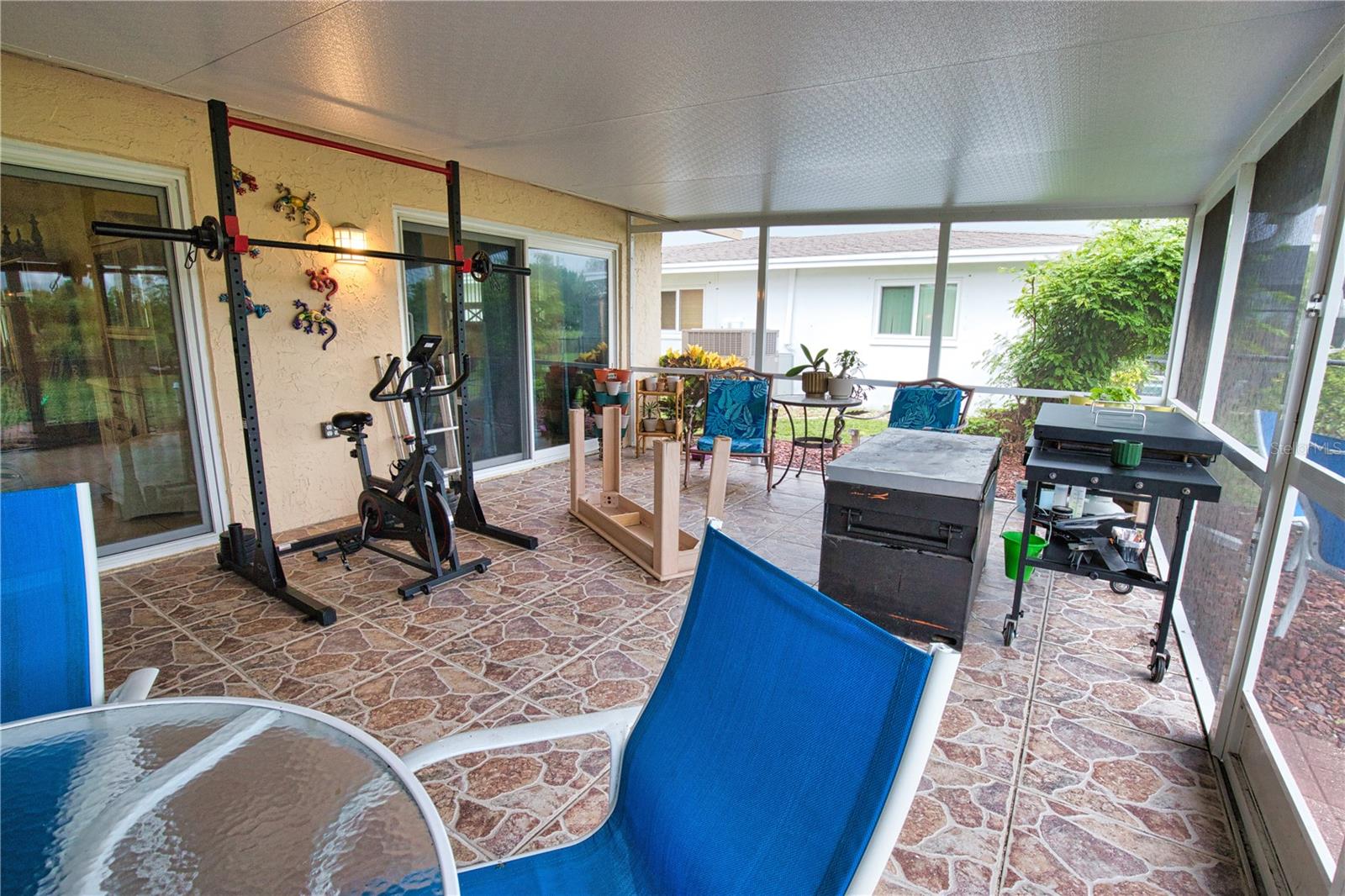 Screened lanai