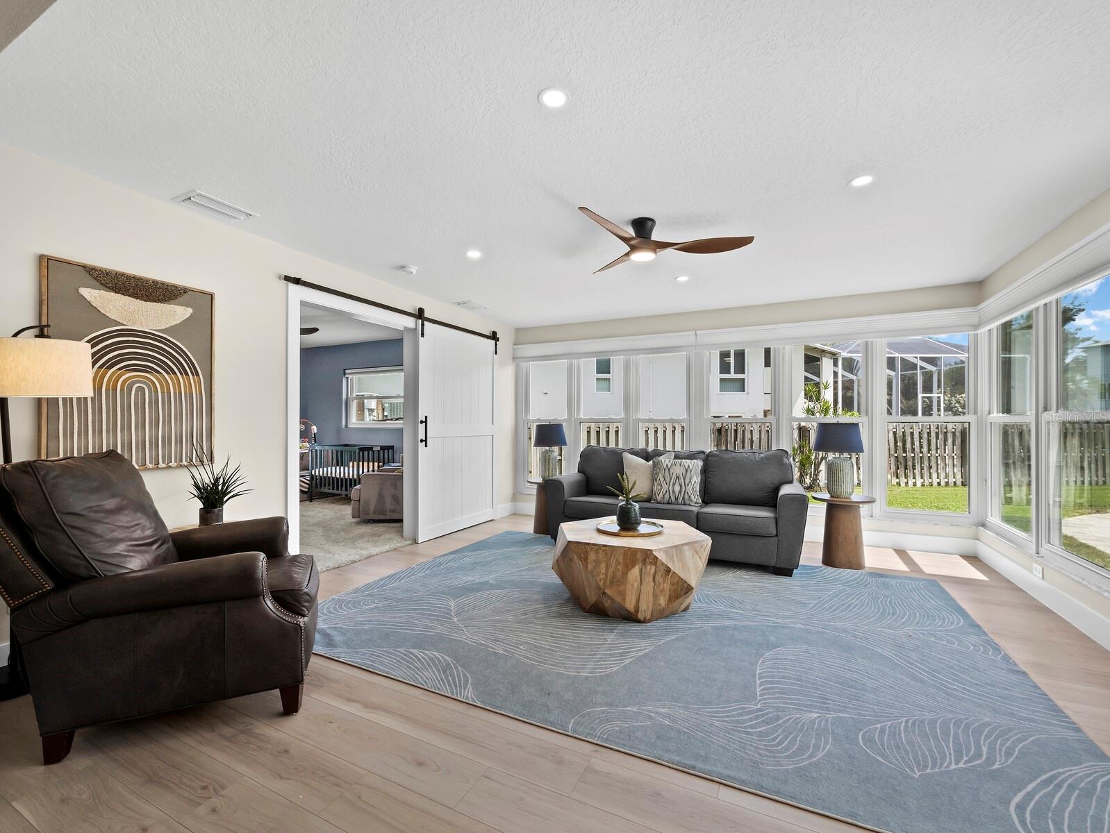 430 Island Cir, Sarasota, FL 34242 — photo 18 of 61